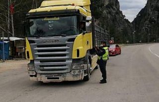 Burdur’da 12 araç sürücüsüne 8 bin TL ceza