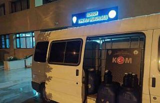 Burdur’da 2 bin 790 litre kaçak yakıt ele geçirildi