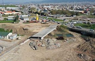 Bursa Adliye Kavşağında çalışmalar tam gaz