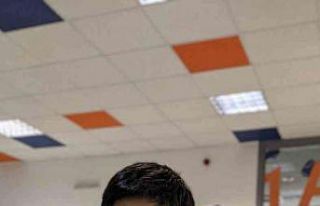 Bursa Büyükşehir Belediyesporlu satranççılar...