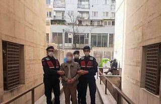 Bursa’da jandarma sulama borularını çalan şahsı...