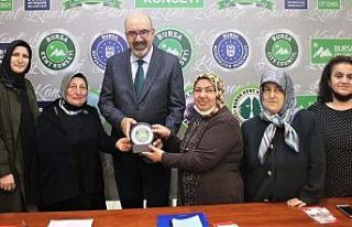 Bursa’da kadınlara kolon kanseri sunumu