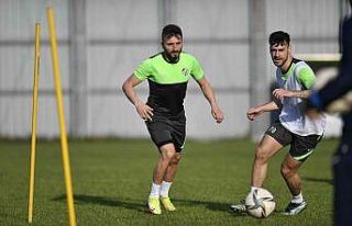 Bursaspor’da Kocaelispor maçı hazırlıkları...