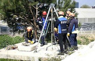 BUSKİ ekiplerine kurtarma eğitimi