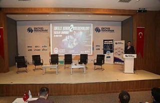 Büyükşehir’den ’Akıllı şehir’ buluşmaları