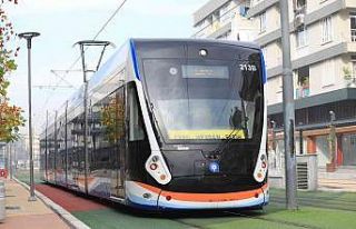 Büyükşehir’e ait toplu ulaşım araçları 23...