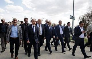 Çalışma ve Sosyal Güvenlik Bakanı Bilgin baba...