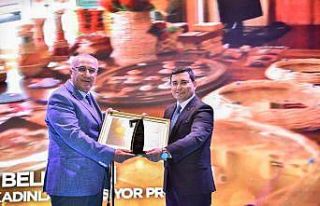 Çameli’nin kadınlara yönelik projeleri ödül...