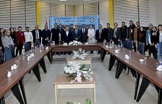 Çankırı protokolü üniversite öğrencilerinin...