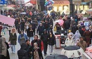 Çarşı pazarda bayram hareketliliği
