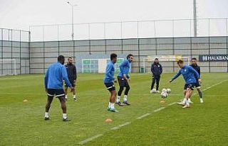 Çaykur Rizespor, Rize’deki hazırlıklarını tamamladı