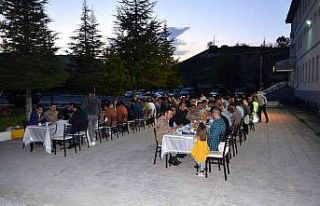 Çemişgezek Kaymakamı Koç güvenlik güçleri ile...