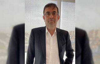 Cep telefonu kullanımı beyin tümörü riskini artırmıyor