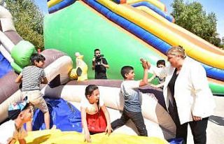 Ceyhan’da çocukların 23 Nisan coşkusu