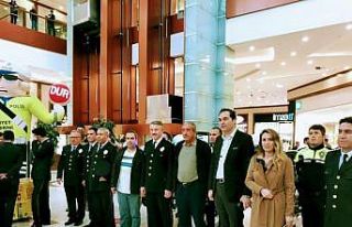 Ceylan Karavil Park AVM’de 10 Nisan Polis Haftası...