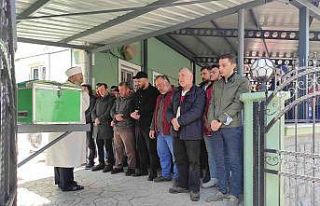 Cinayete kurban giden aile son yolculuğuna uğurlandı