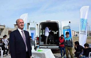 Çocukların bayram tıraşı Tuşba Belediyesinden