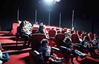 Çukurca’da ücretsiz sinema keyfi