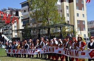 Darende’de 23 Nisan coşkusu