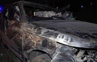 Defalarca takla atan lüks cip hurdaya döndü: 2...