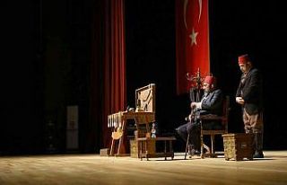 Denizli’de ’2. Abdülhamit Han’ oyunu beğeni...