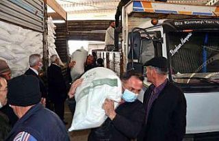 Denizli’de arı yetiştiricilerine 108 ton şeker...