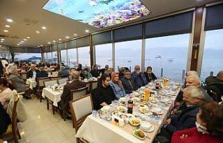 Derince’de şehit ve gazi yakınları iftara konuk...