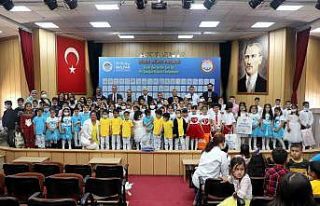 Dileklerini yazdılar, hediyelerini aldılar