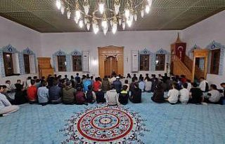 Diyanet’ten gençlere Ramazan kampı