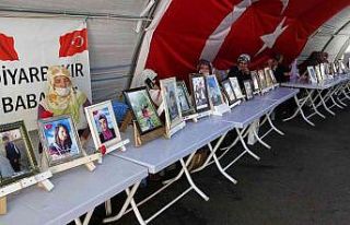 Diyarbakır anneleri Ramazan ayında da evlatlarının...