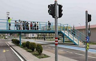 Diyarbakır’da minik öğrencilere trafik eğitimi