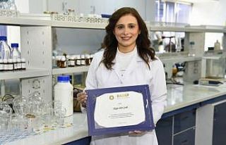 Doç. Dr. Ulviye Acar Çevik “Genç Bilim İnsanı”...