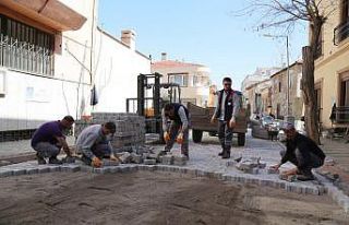Doğalgaz altyapı çalışmalarında bozulan yollar...