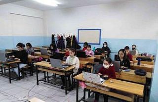 Dünya İnternet Klavye Şampiyonasında Sandıklılı...