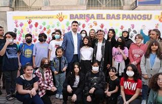 Dünya Sanat Günü Kartalda Coşkuyla Kutlandı