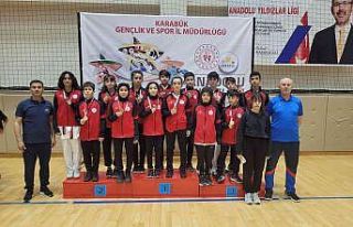 Düzce Taekwondoda yarı finalde