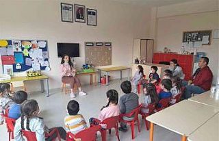 Eğitimdeki özgün çalışmalar farklı illerden...