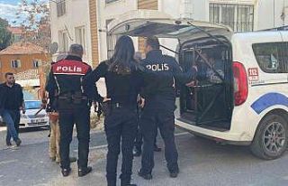 Eşinin ölüm haberini alan adam sağlıkçılara...