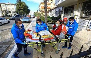 Evde bakım hizmetleri ile 208 bin 750 tıbbi müdahale