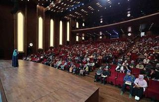 Evlilik okulunda evliliğin önemi anlatıldı