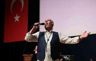Fatih Erkoç, Denizlililere unutulmaz bir gece yaşattı