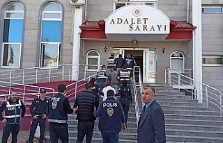 Fidye için iş adamını kaçırdılar