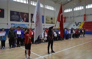 Futsal grup müsabakaları Tavşanlı’da başladı