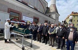 Gazeteci Coşkun Aral’ın annesi Nilüfer Aral son...
