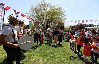 Gaziantepli çocuklar 23 Nisan’ı Masal Park’ta...