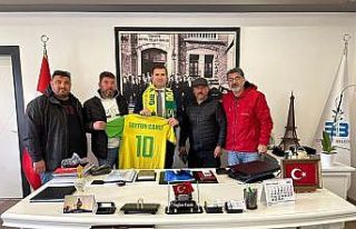 Genç Edrolular’dan Tayfun Canlı’ya teşekkür