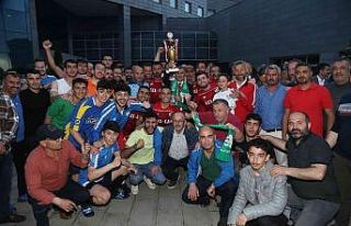 Gölbaşı Belediyespor’dan şampiyonluk kutlaması