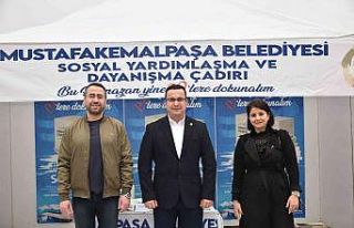 Gönüller bir sofralar ayrı