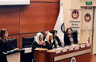 Güçlü Türk kadınları anlatıldı