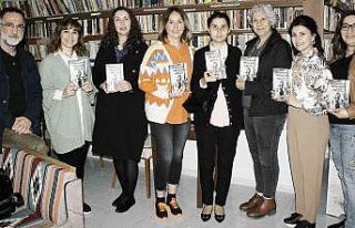 Gürhan Adana okurları ile bir araya geldi